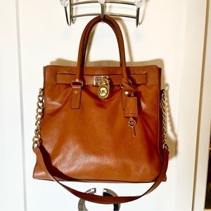 Michael Kors, cognac Henderson bag